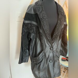 Vintage Winlit Leather Black Women's Jacket with Patterned Detail M/L